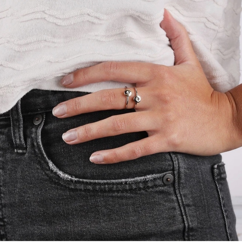 Calvin Klein Women’s 2 Precious Rings New size 7